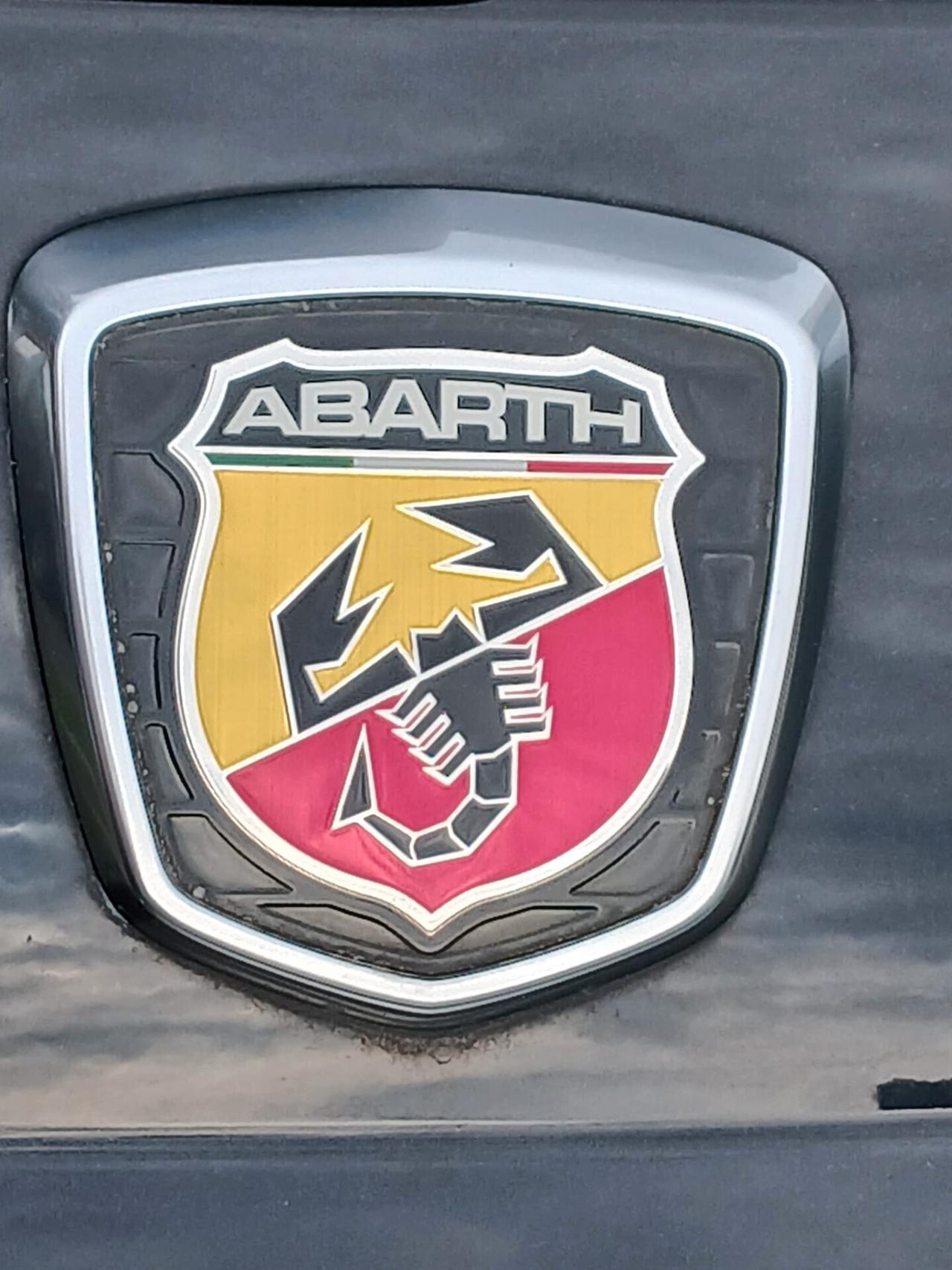 Abarth 595 1.4 Turbo T-Jet 145 CV