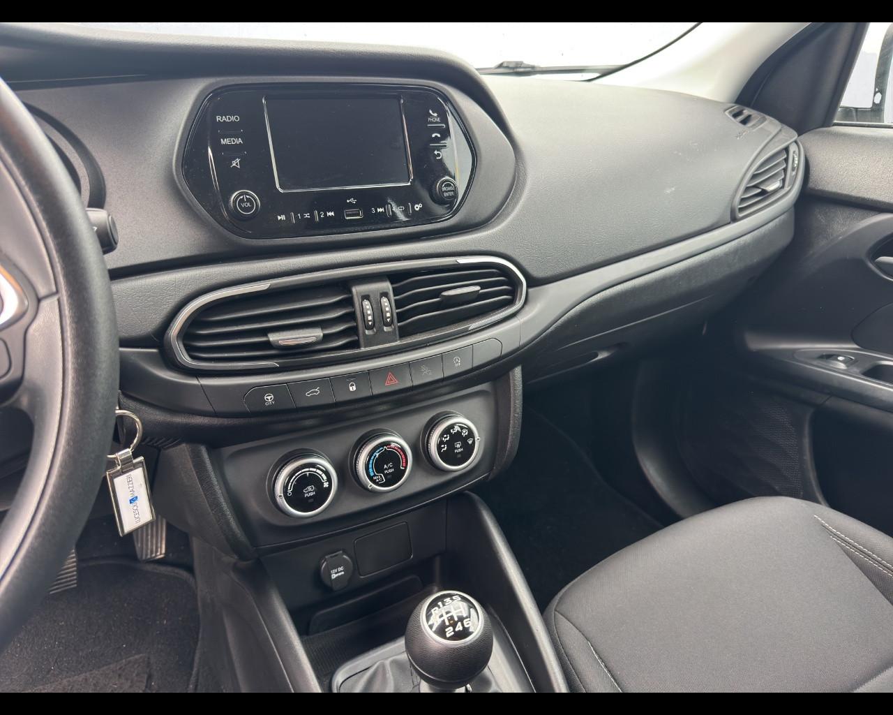 FIAT Tipo (2015-->) - Tipo 1.6 Mjt S&S 4 porte