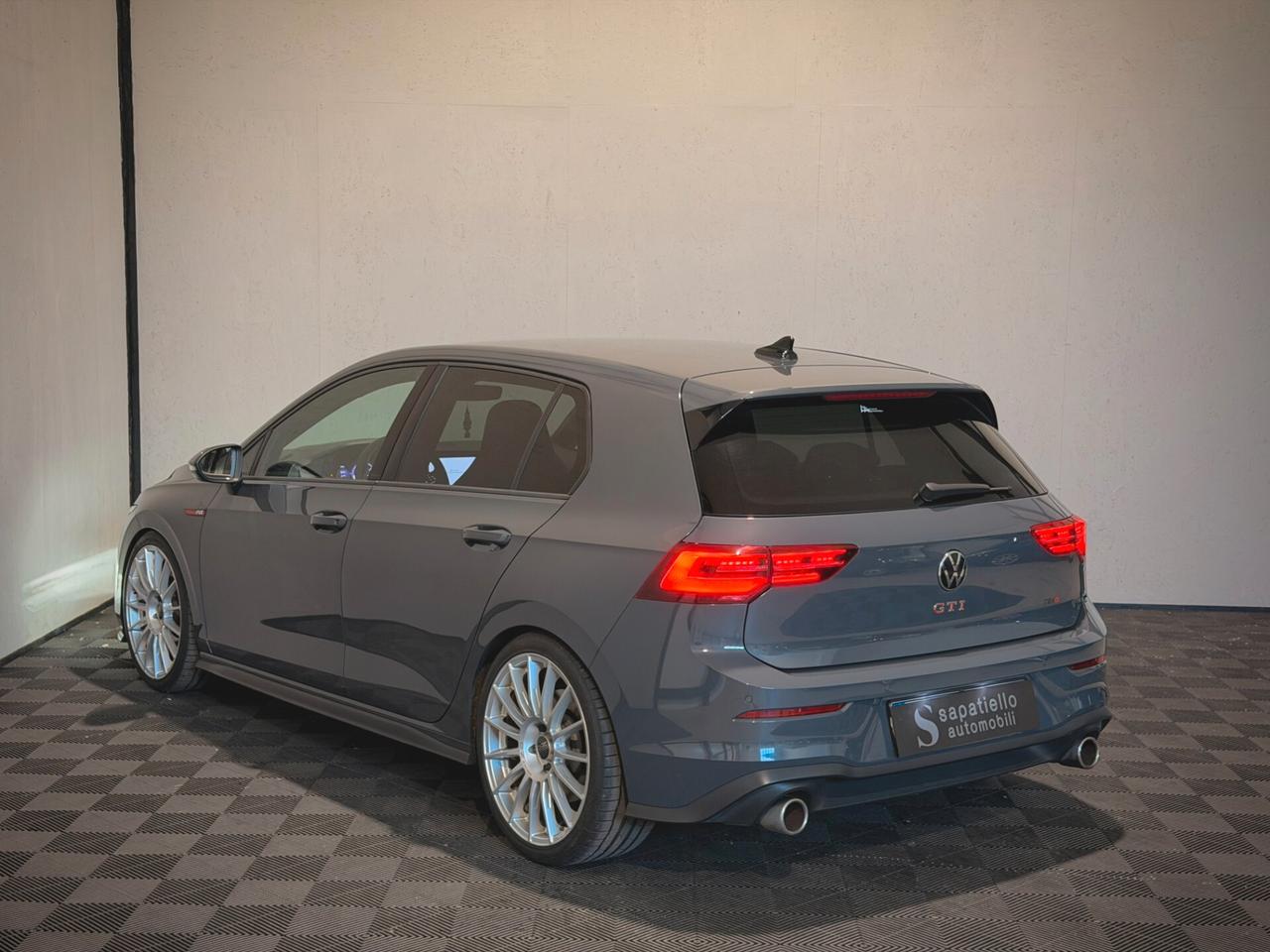 Volkswagen Golf 8 GTI 2.0 TSI DSG - OZ SUPER LEGGERA - REVO