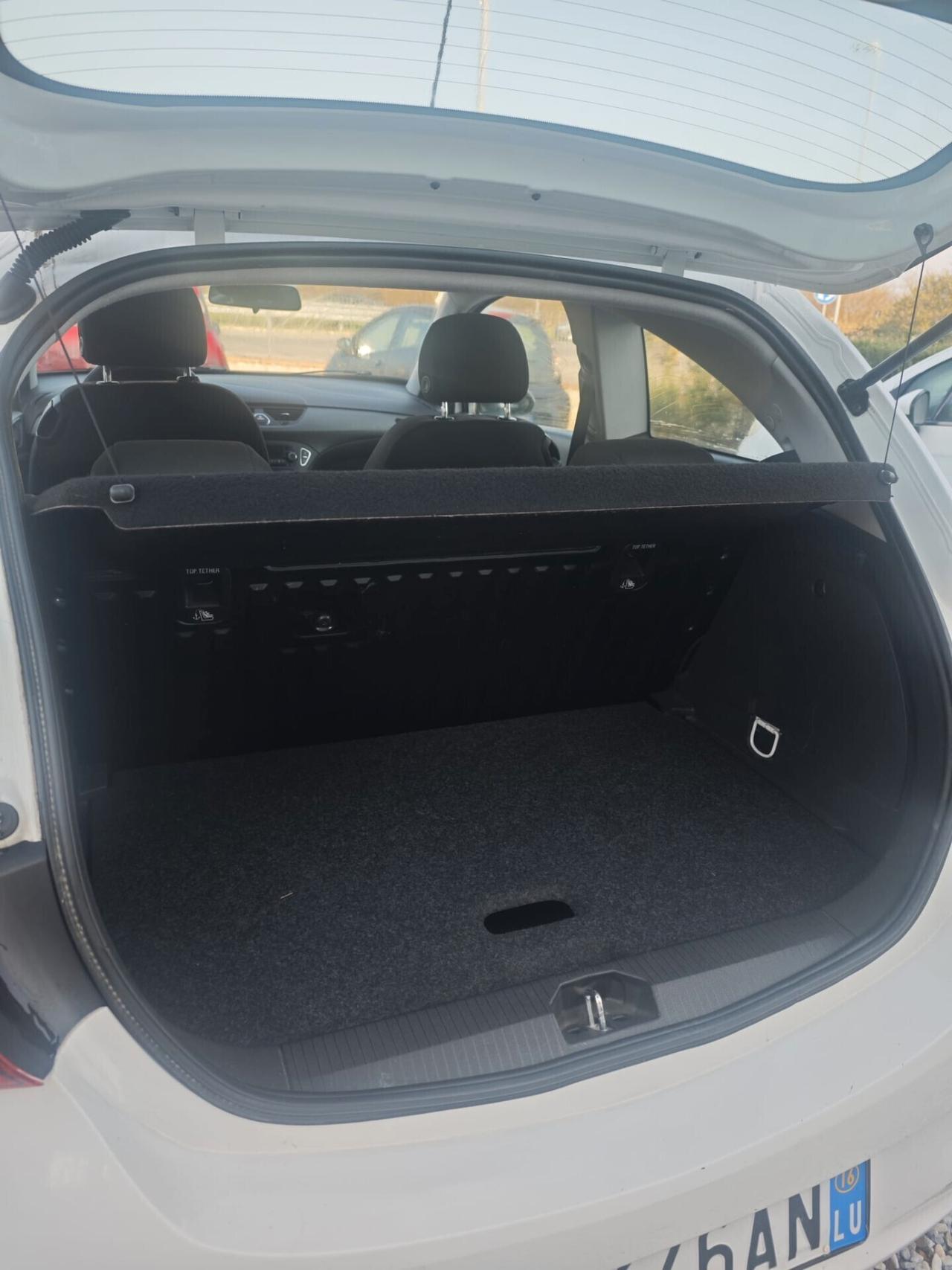 Opel Corsa 1.3 CDTI Coupé