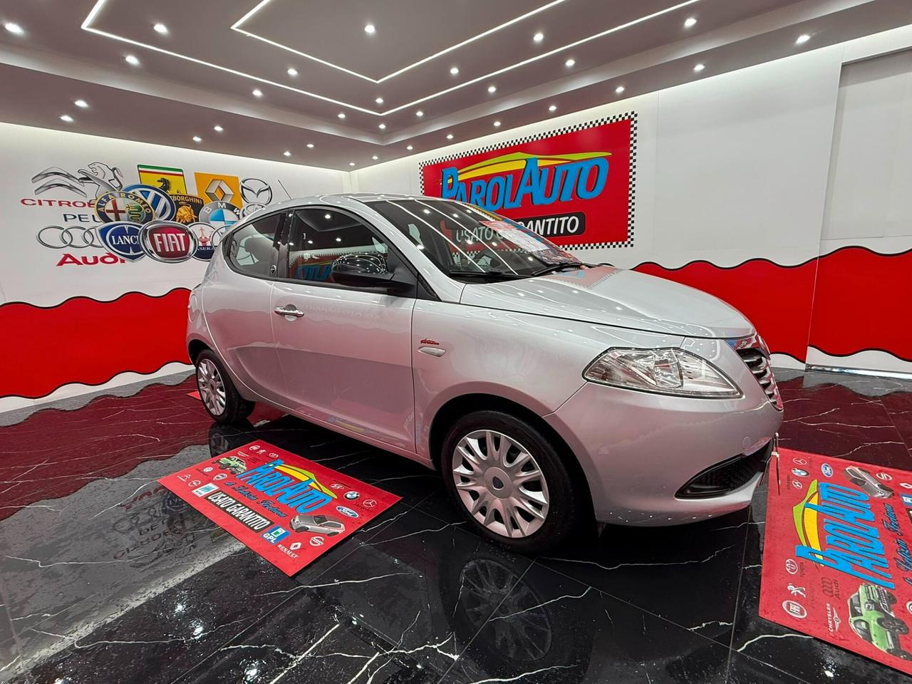 Lancia Ypsilon 1.2 69cv GPL Ecochic - 2012