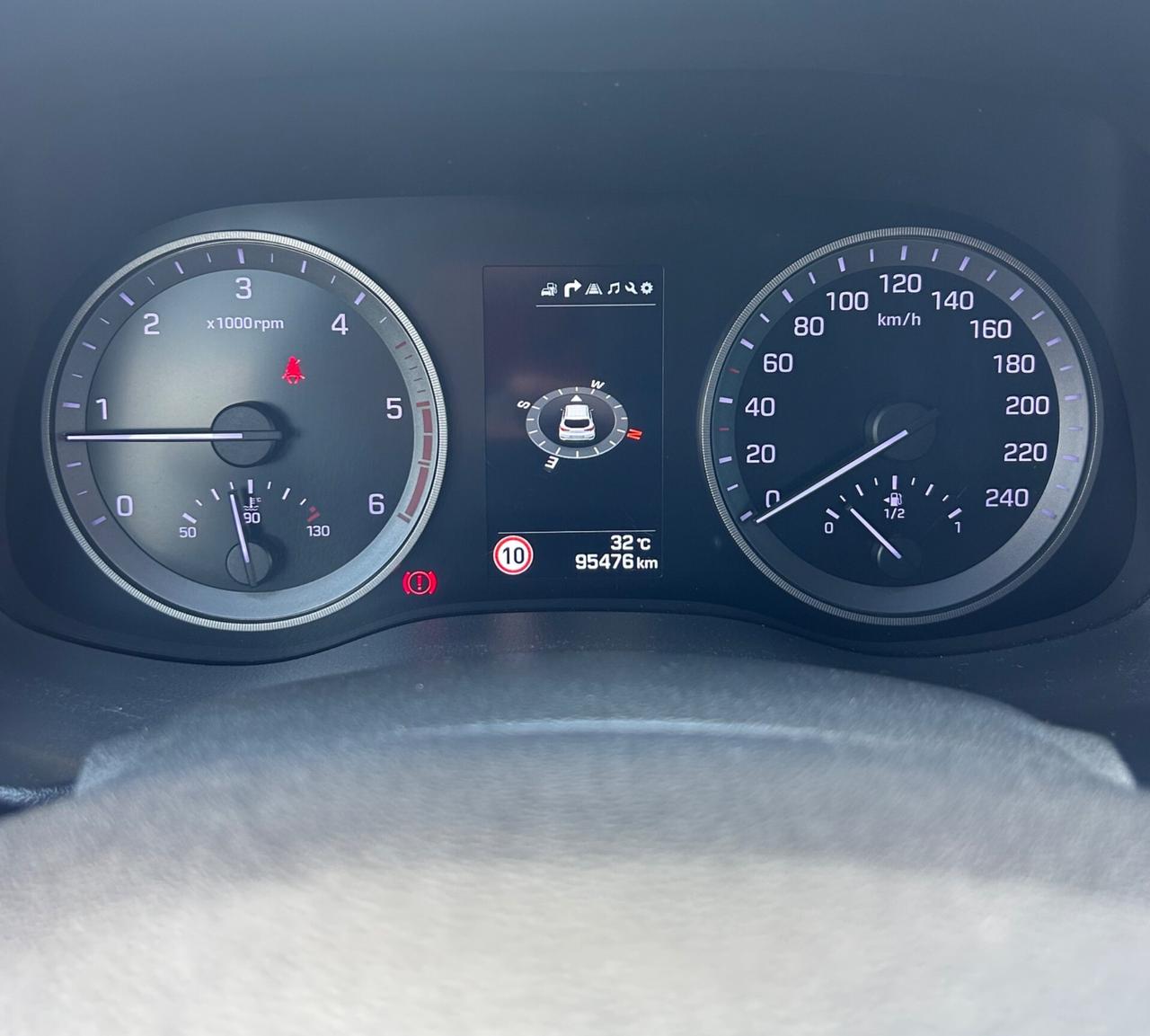 Hyundai Tucson 1.7 CRDi XPossible SOLO 95.000km