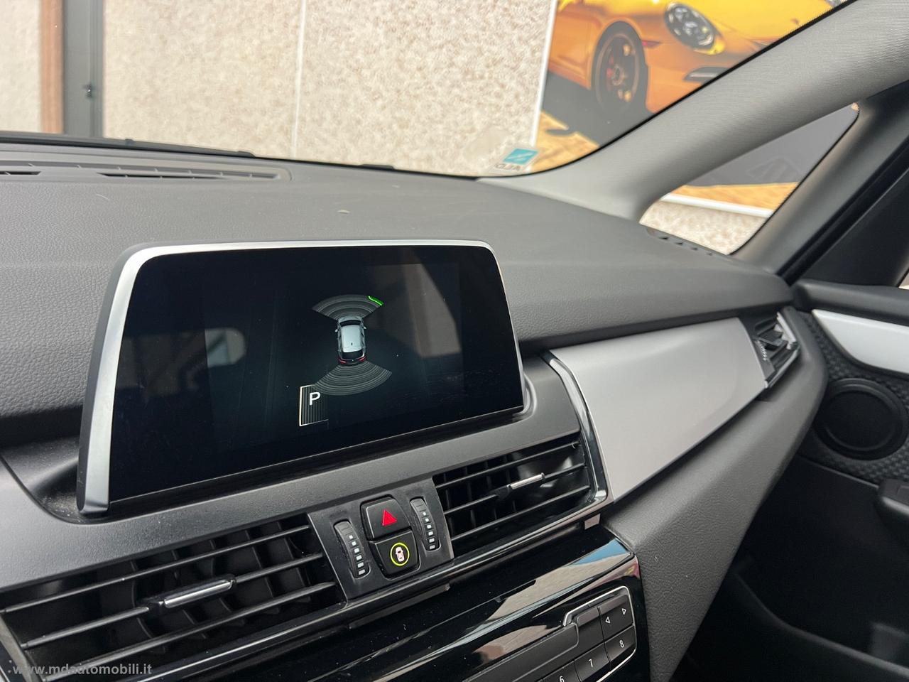 BMW 218d Active Tourer Business AUTOMATICO SOLO KM.114000