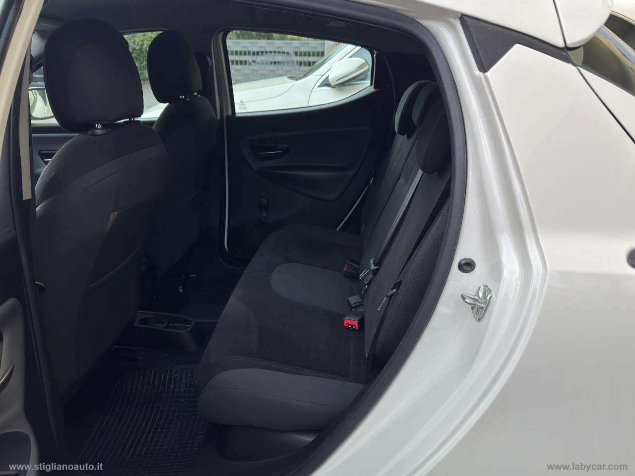 LANCIA Ypsilon 1.2 69 CV 5p.