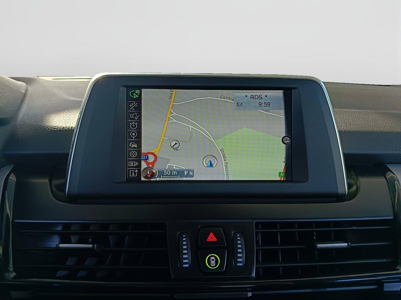 BMW Serie 2 F45 2014 Active Tourer - 218d Active Tourer auto