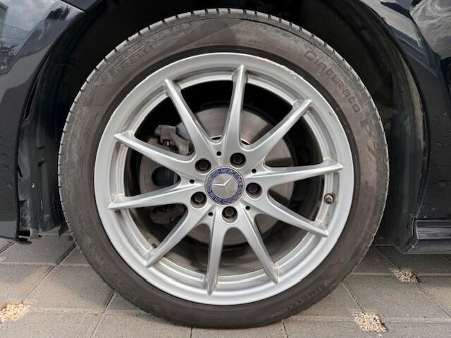 Mercedes-benz B 200 d Autom 4Matic Premium 2017