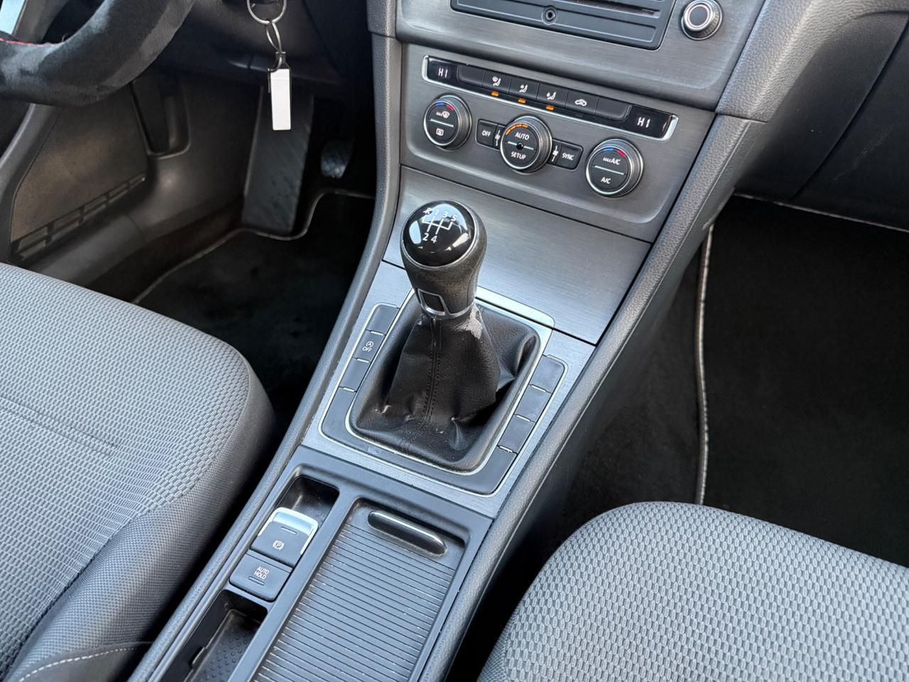 VOLKSWAGEN GOLF 7 BUSINESS 1.6 TDI 105CV