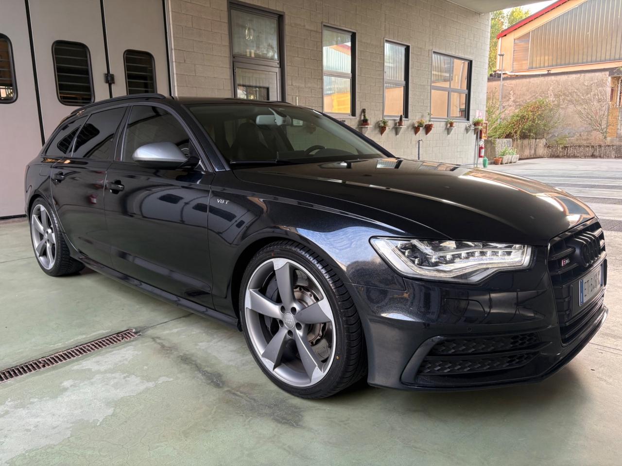 Audi A6 S6 Avant 4.0 TFSI quattro S tronic 617CV