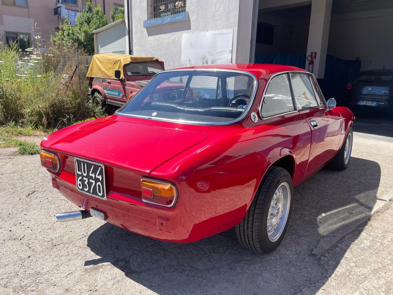 Alfa Romeo GT junior 1.3 con motore 2.0 bellissimo