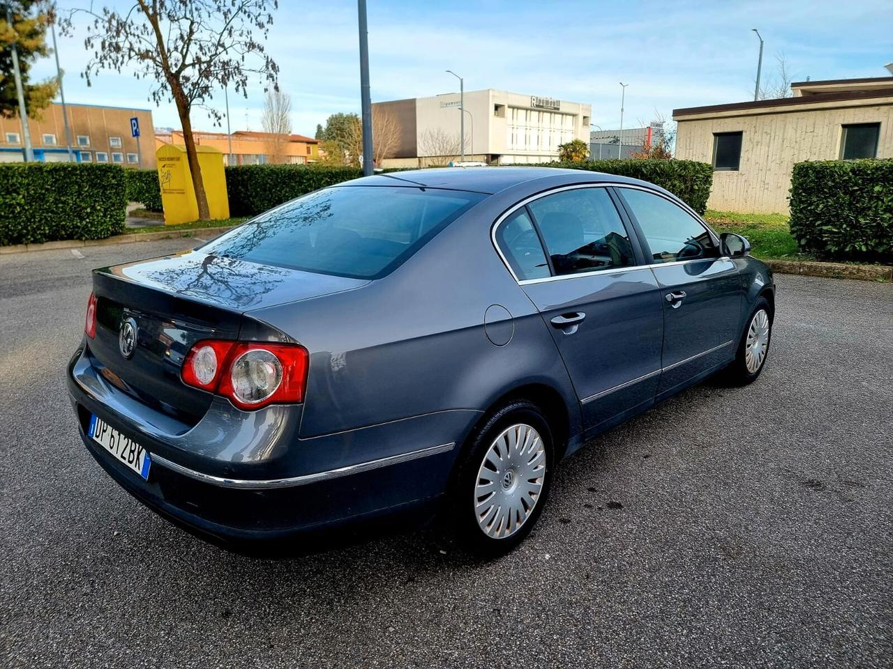 Volkswagen Passat 1.9 TDI/105CV Trendline