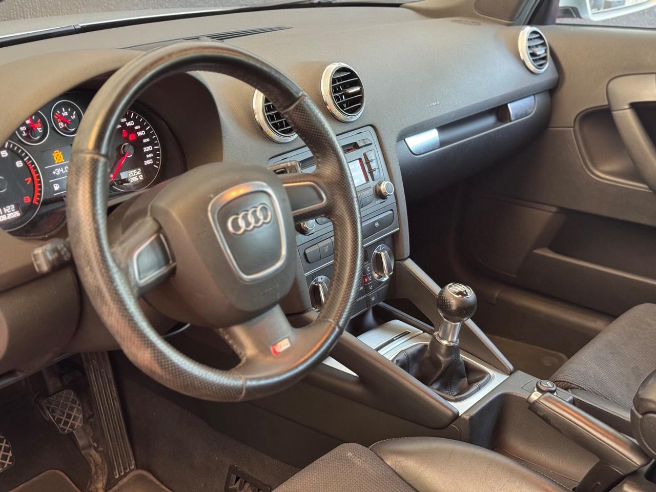 Audi A3 SPB 1.4 16V TFSI S-line