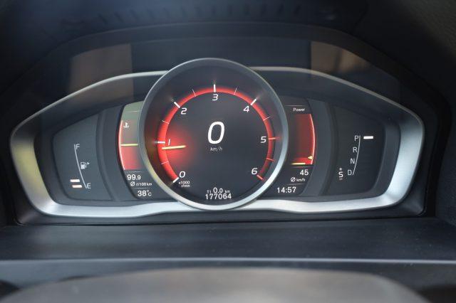 VOLVO V60 D2 Geartronic Automatica Navi Tel USB LED Cockpit