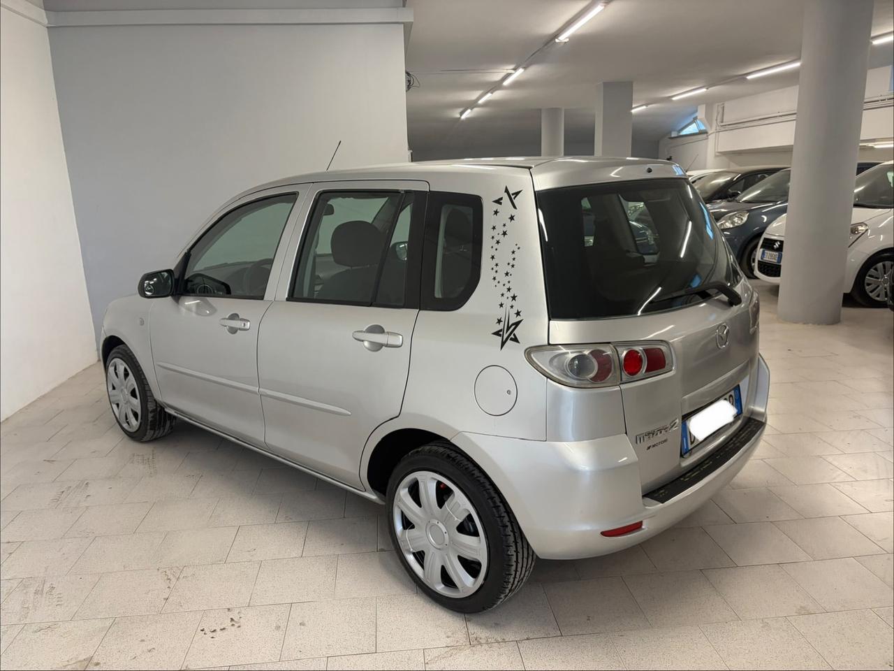 Mazda 2 1.4 Tdi 68 cv Sony ericsson