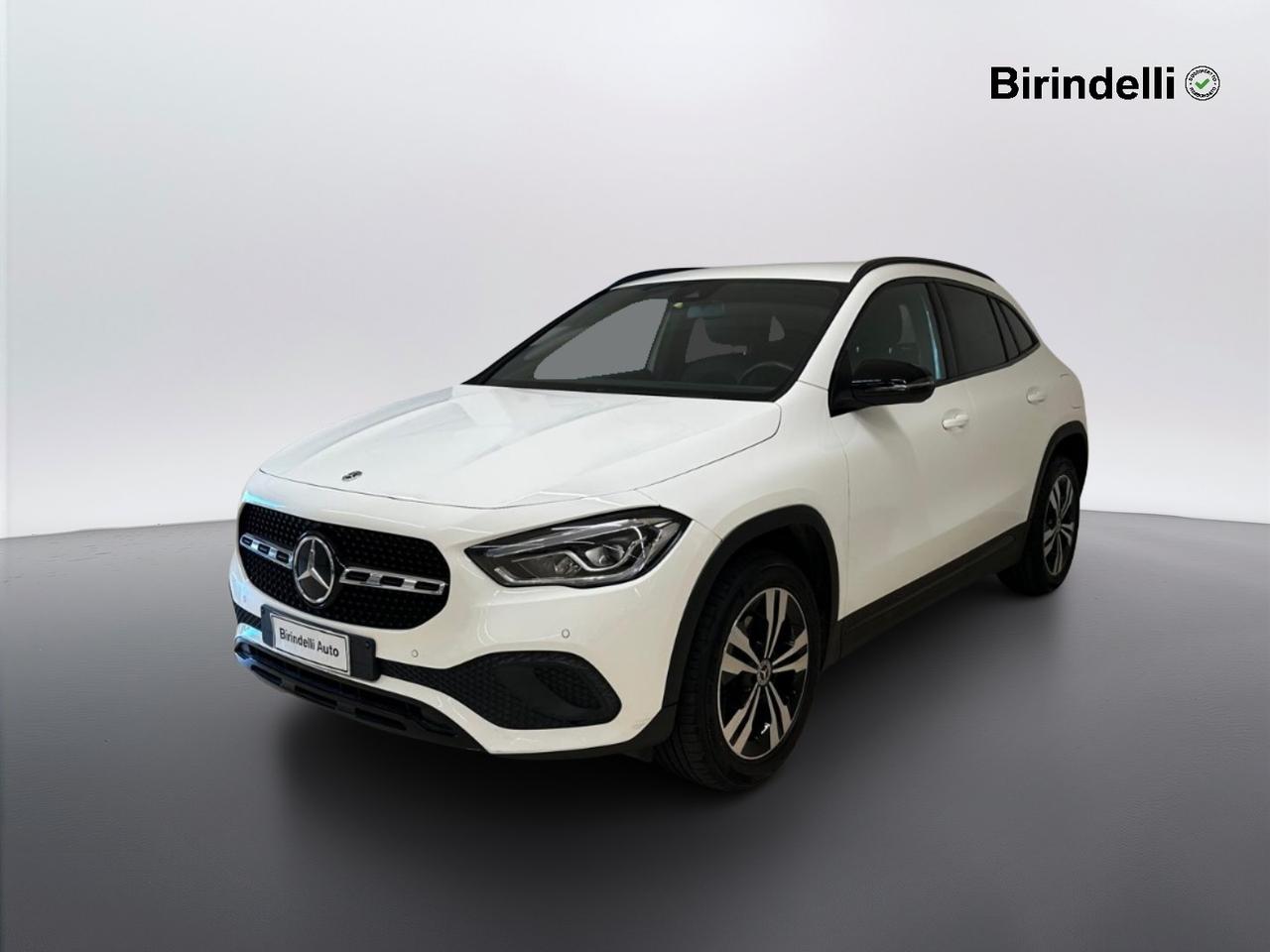 Mercedes-Benz GLA (H247) - GLA 180 Automatic Sport