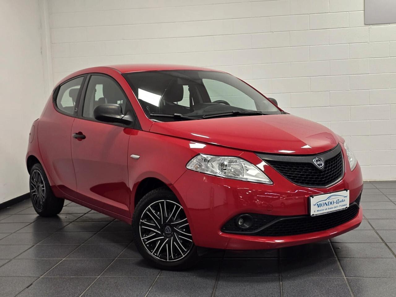 Lancia Ypsilon 1.2 69 CV 5 porte S&S Gold 2020