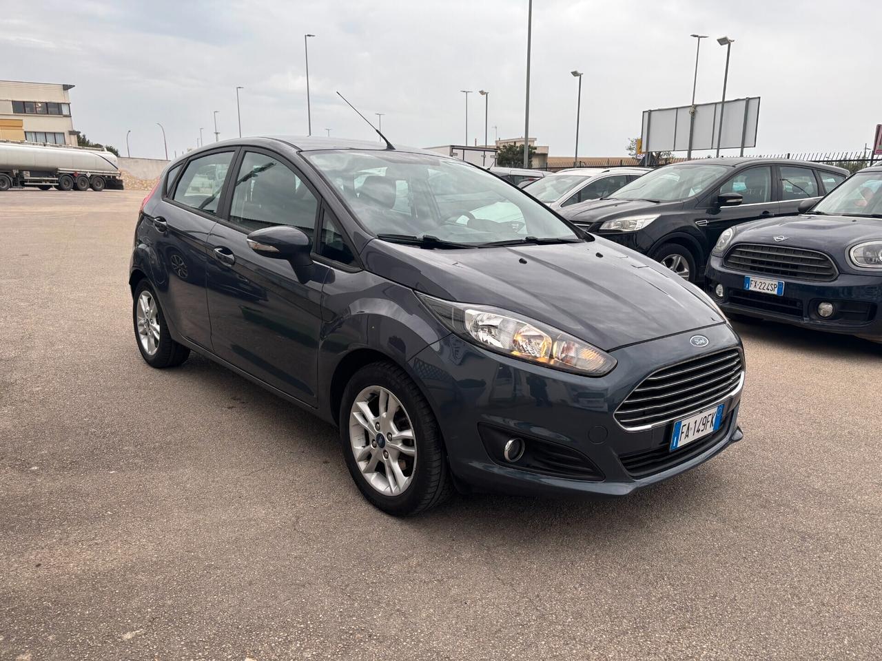 Ford Fiesta 1.5 TDCi 75CV 5 porte Titanium