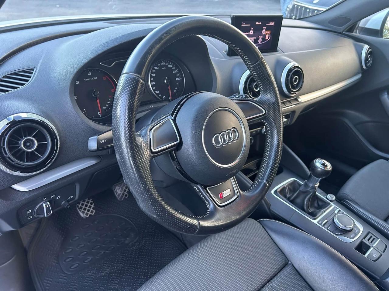 Audi A3 SPB 1.6 TDI CR F.AP. Young Edition