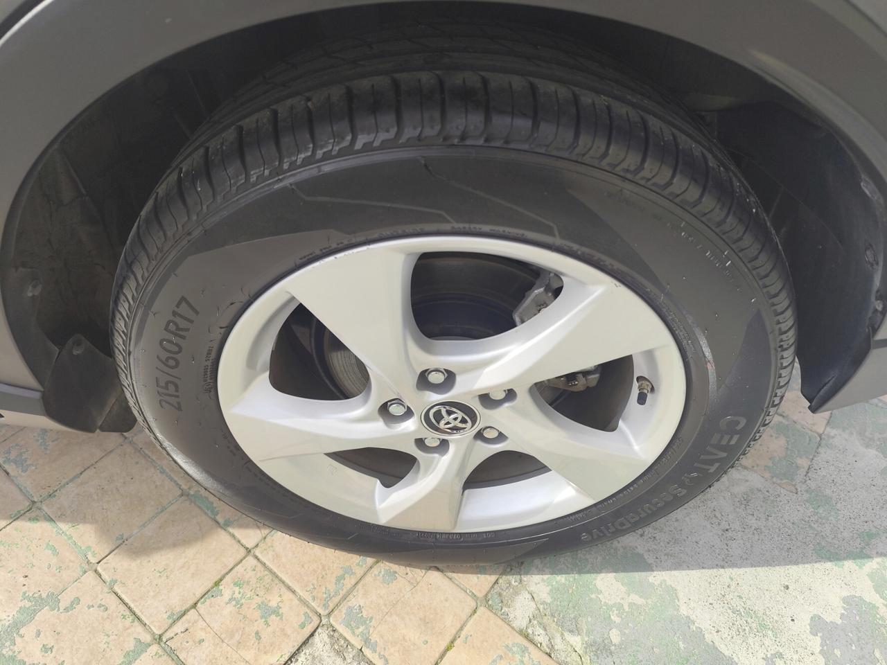 Toyota C-HR 1.8 Hybrid E-CVT Business