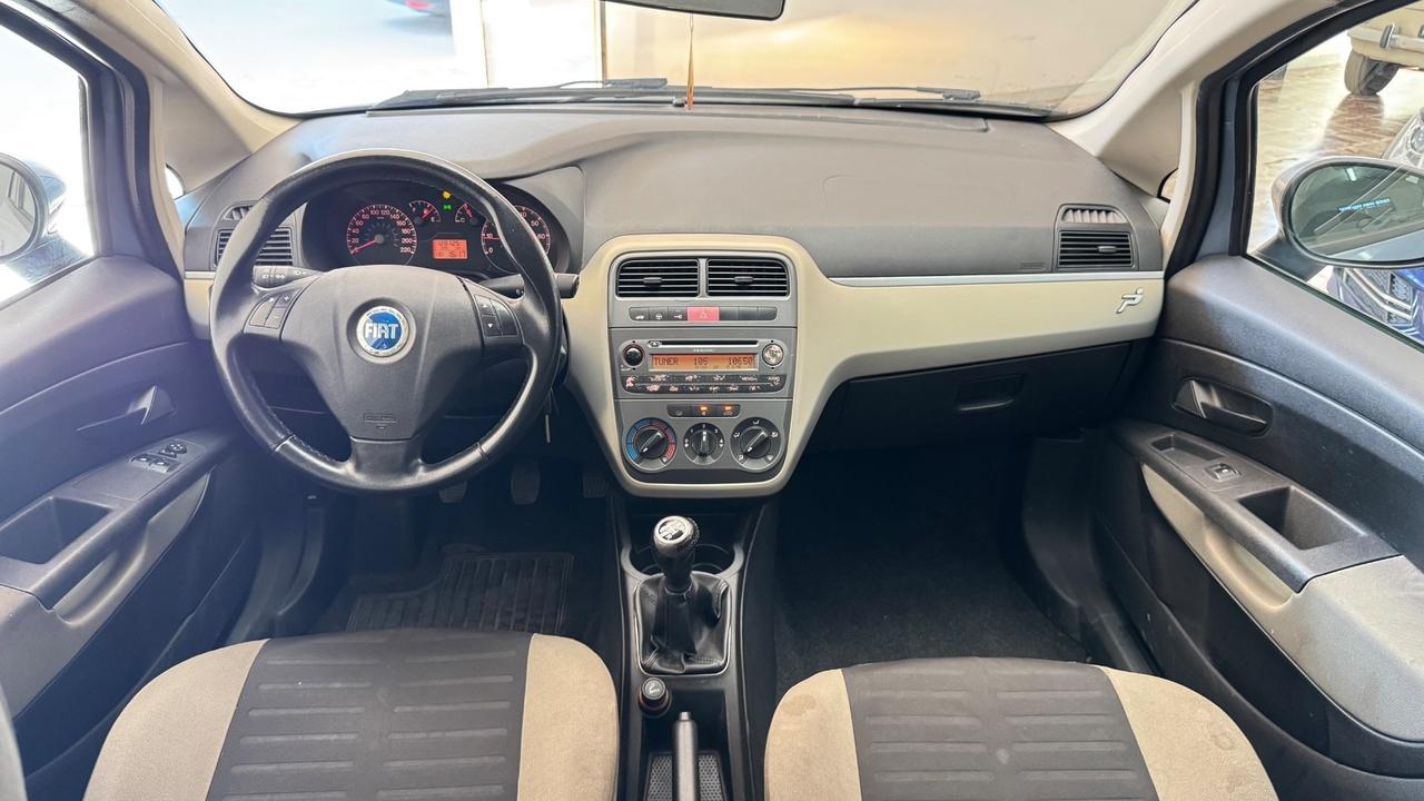Fiat Grande Punto 1.3 MJT 75 CV 5 porte Dynamic-128.000 km