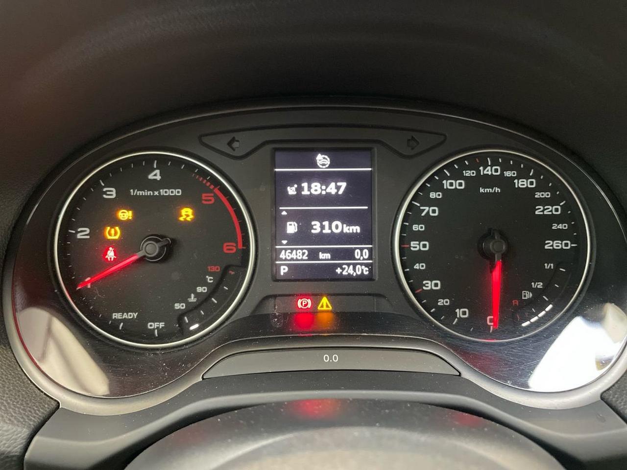 AUDI Q2 I 2017 - Q2 30 1.6 tdi Business s-tronic my19