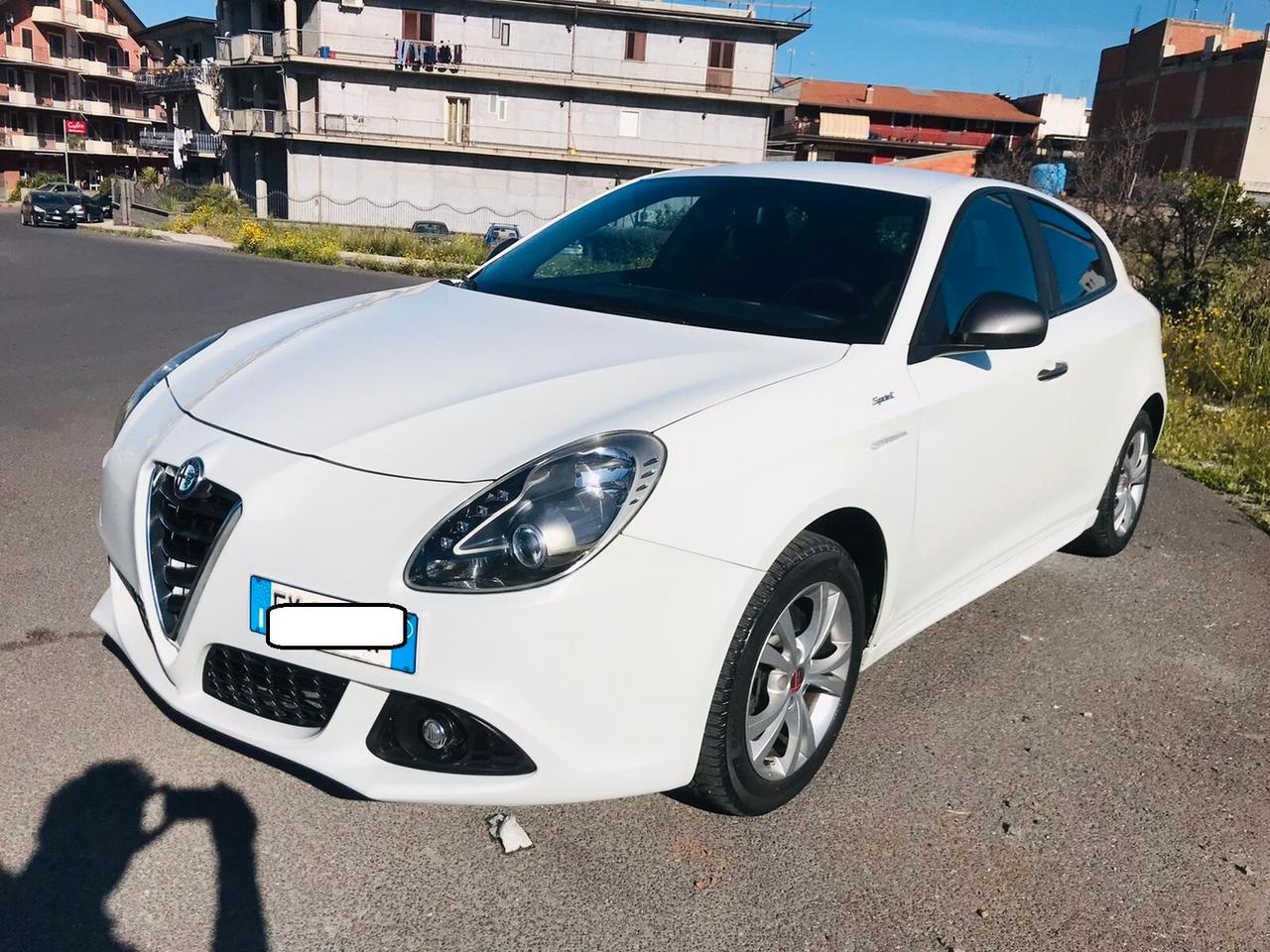 Alfa Romeo Giulietta 2.0JTDm FULLOPTIONAL CHIAMA 2015