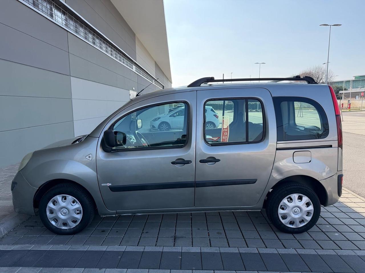 Renault Kangoo 1.5 dCi 105CV 4p. Express Maxi Generique