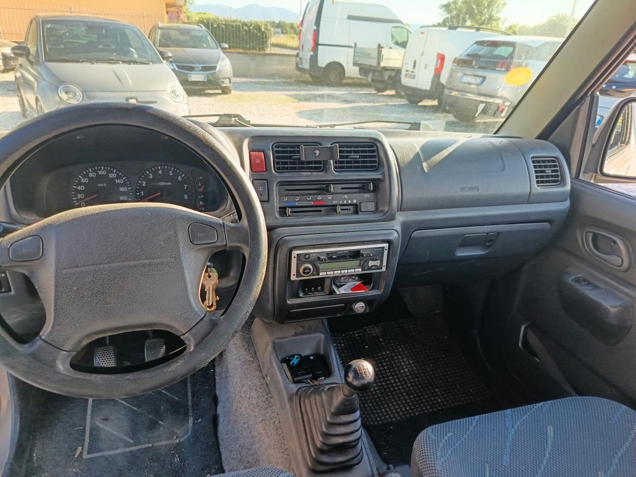 Suzuki Jimny 1.3i 16V cat 4WD JLX
