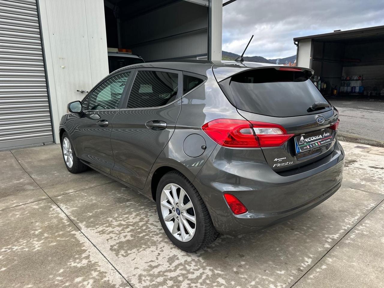 Ford Fiesta 1.5 EcoBlue 5 porte Vignale