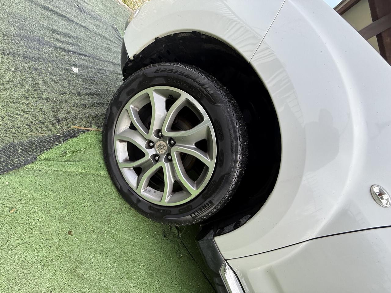 Citroen C-Crosser 2.2 HDi 160 CV FAP DCS Exclusive