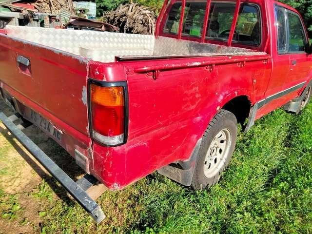 Mazda Pick Up Cab Plus 2.5 4 POSTI