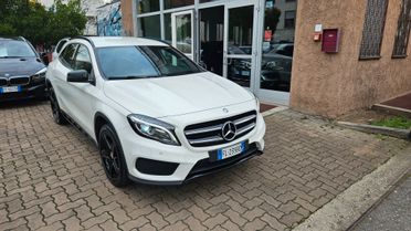 Mercedes-benz GLA 200 d (cdi) Premium AMG 4matic auto CAMERA-CERCHI 19