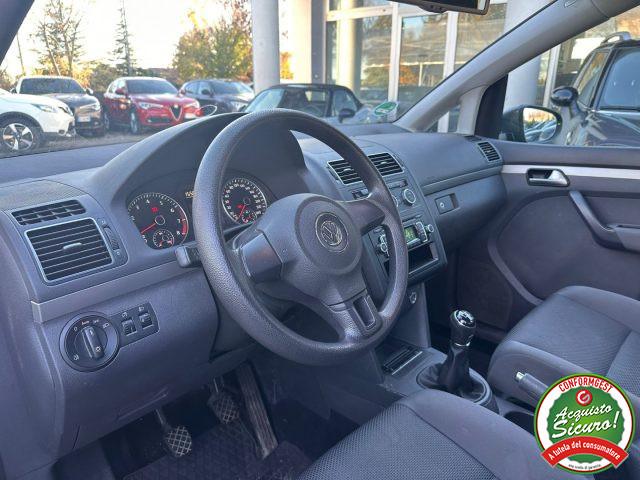VOLKSWAGEN Touran 1.2 TSI Trendline 7 POSTI