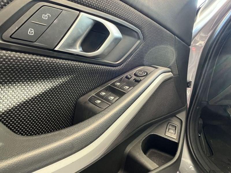 BMW Serie 3 Touring Serie 3 320d 48V xDrive Touring