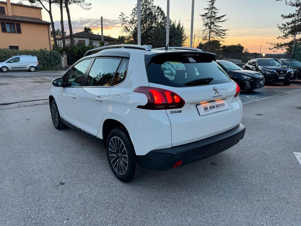 Peugeot 2008 1.5 DIESEL BlueHDi 100 Active