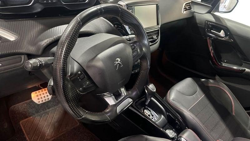 Peugeot 2008 1.5 BlueHDi 120cv Black Matt EAT6 S&S
