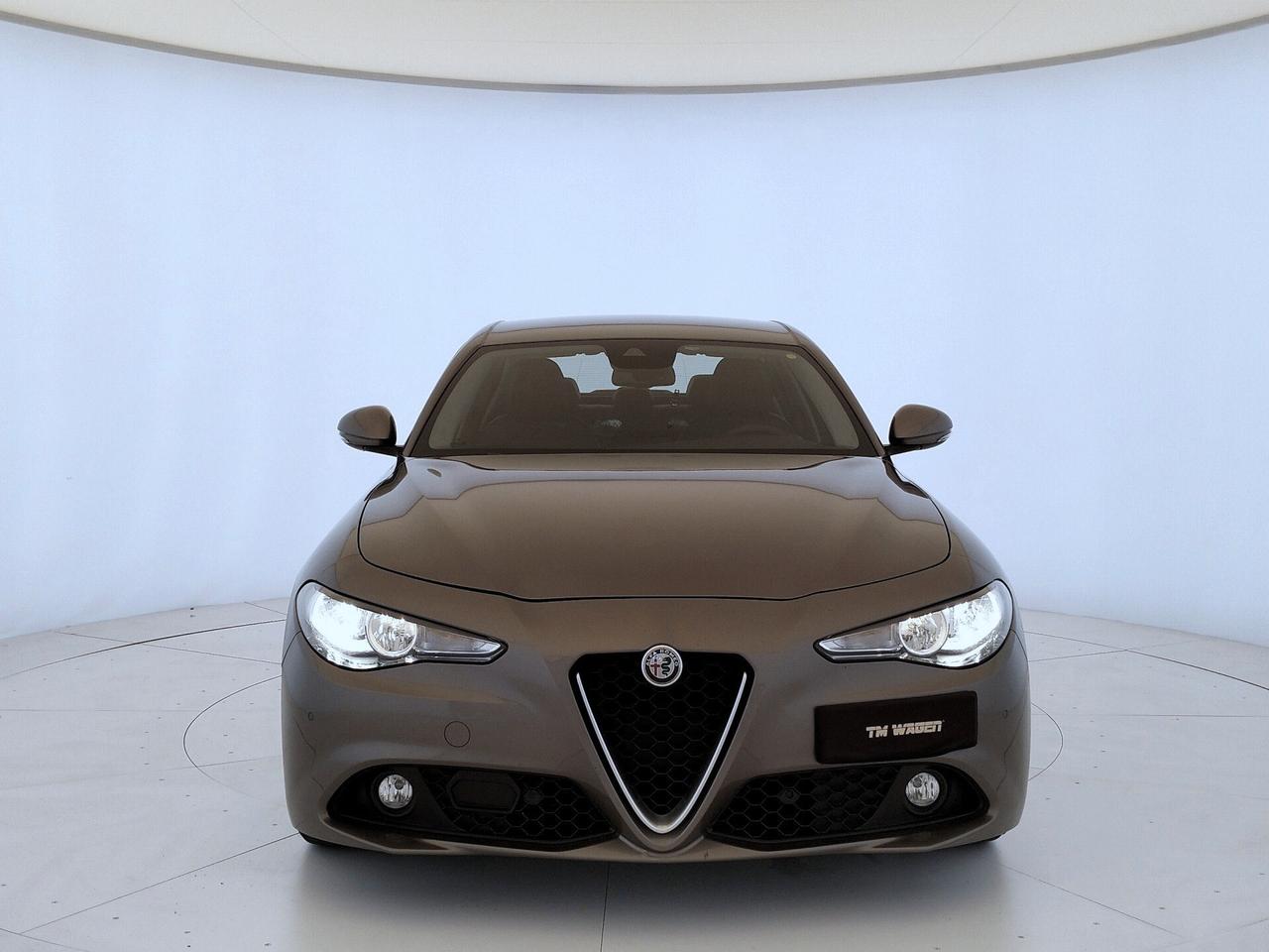 ALFA ROMEO GIULIA 2.2 t Super 180cv - IVA ESPOSTA