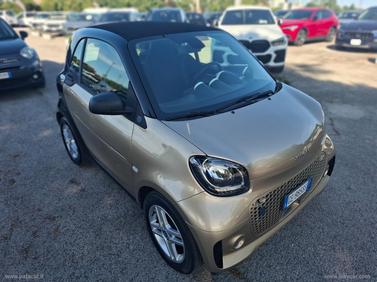 SMART fortwo EQ Parisblue