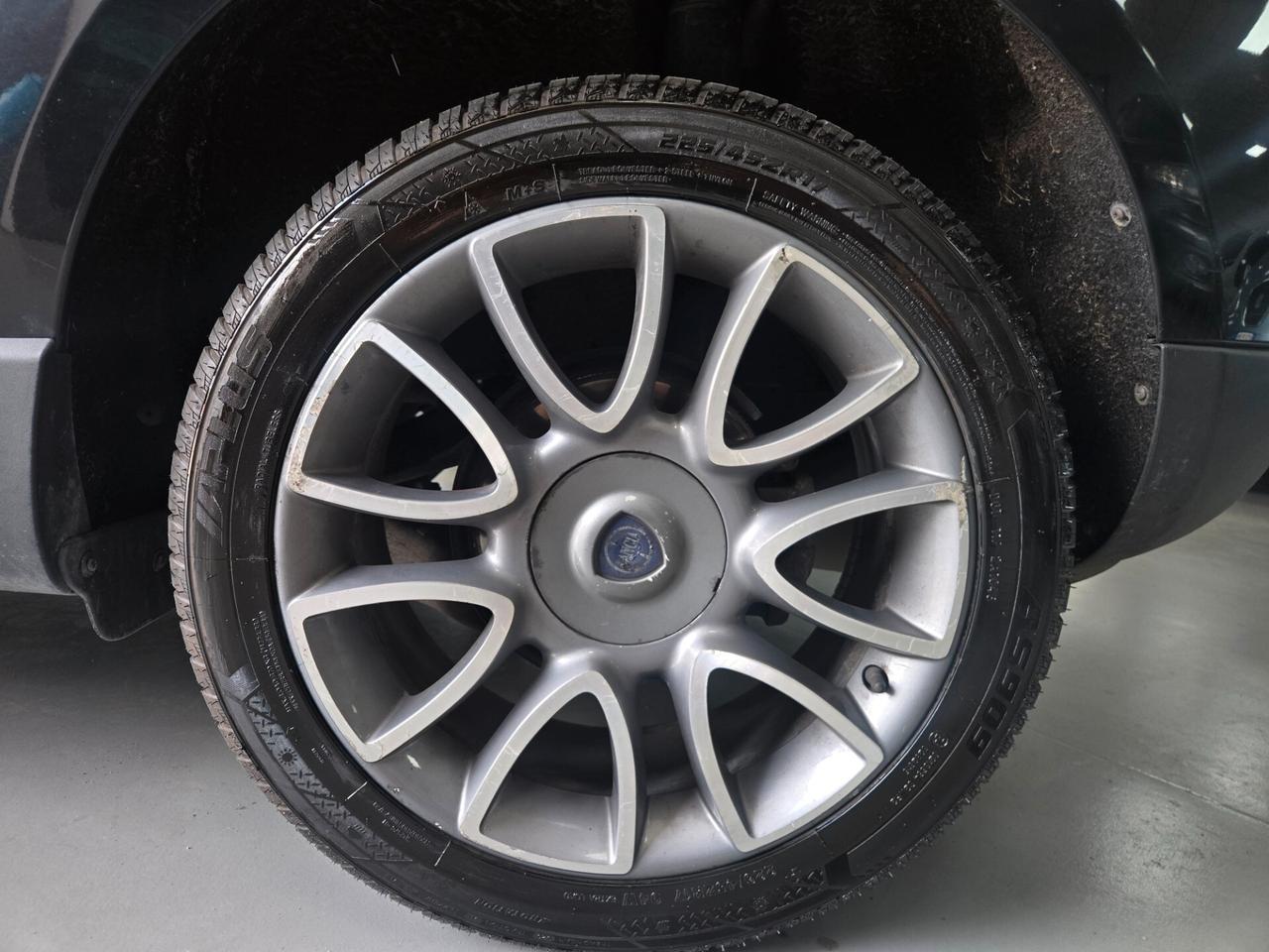Lancia Delta 1.6 MJT DPF Selectronic Argento