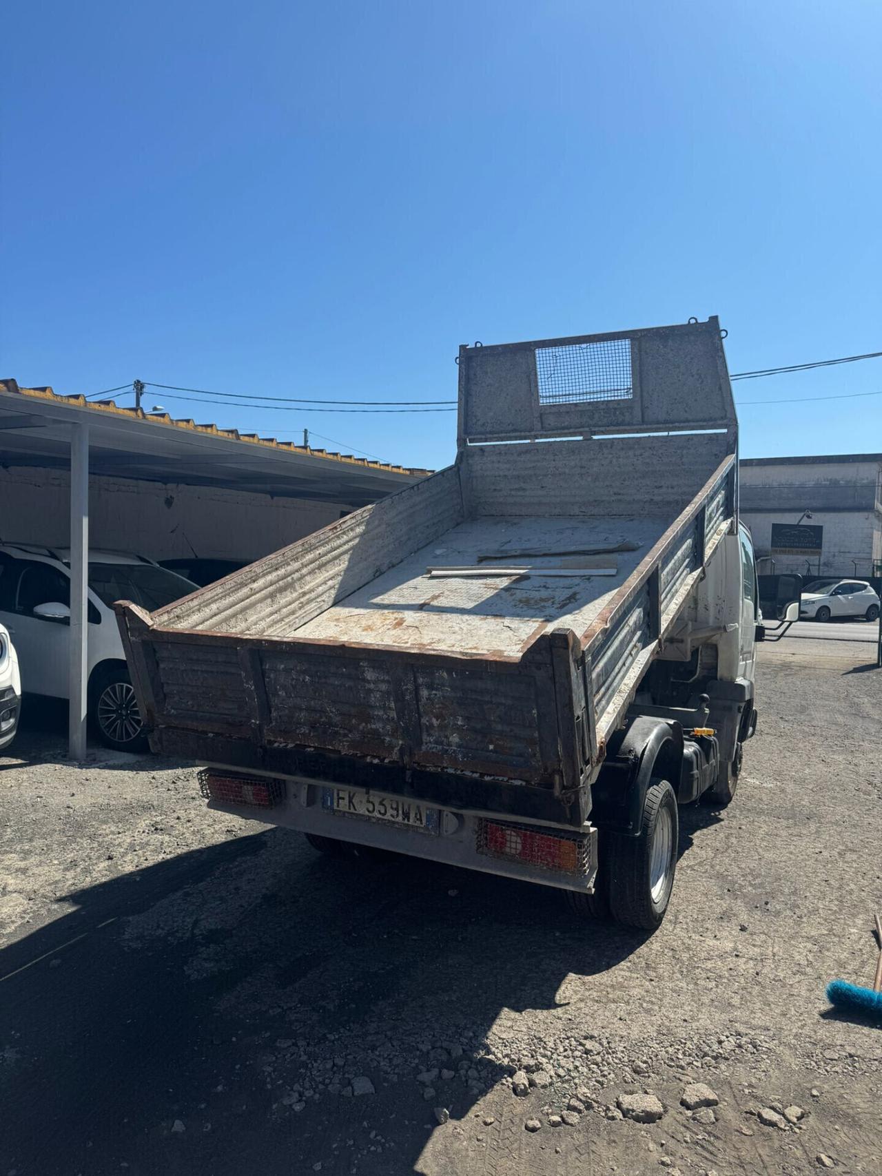 NISSAN CABSTAR E 120 RIBALTABILE 3 LATERALE ANNO 2003