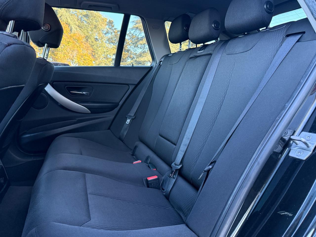 Bmw 318d Touring|UNIPRO|