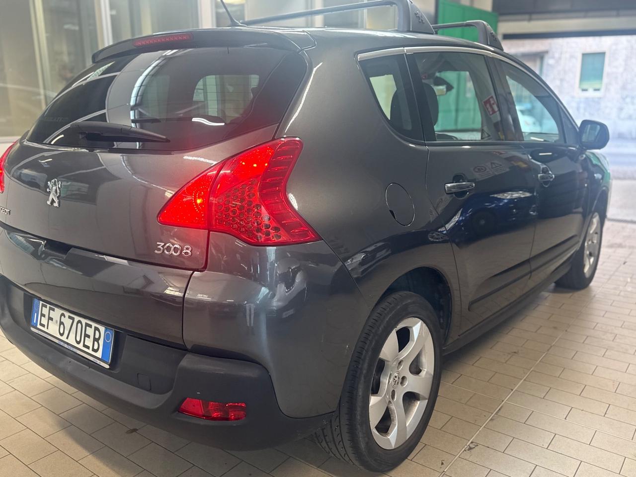 Peugeot 3008 1.6 VTi 120CV Premium