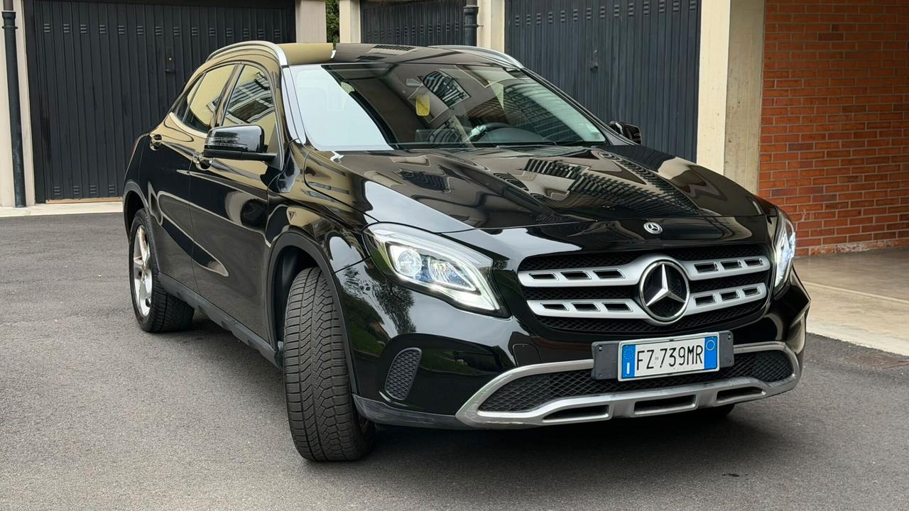 Mercedes-benz CLA 180 d Automatic Premium