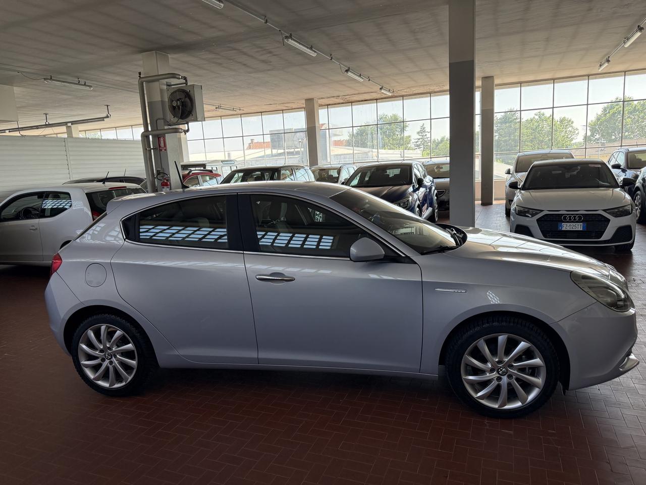 Alfa Romeo Giulietta 1.6 jtdm distinctive 120cv