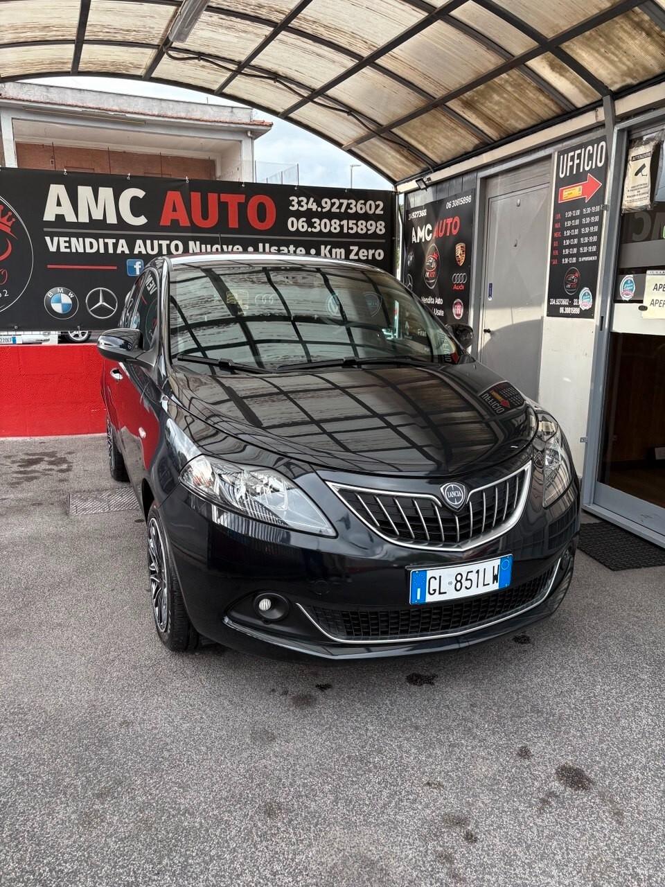 Lancia Ypsilon 1.0 FireFly 5 porte S&S Hybrid Gold