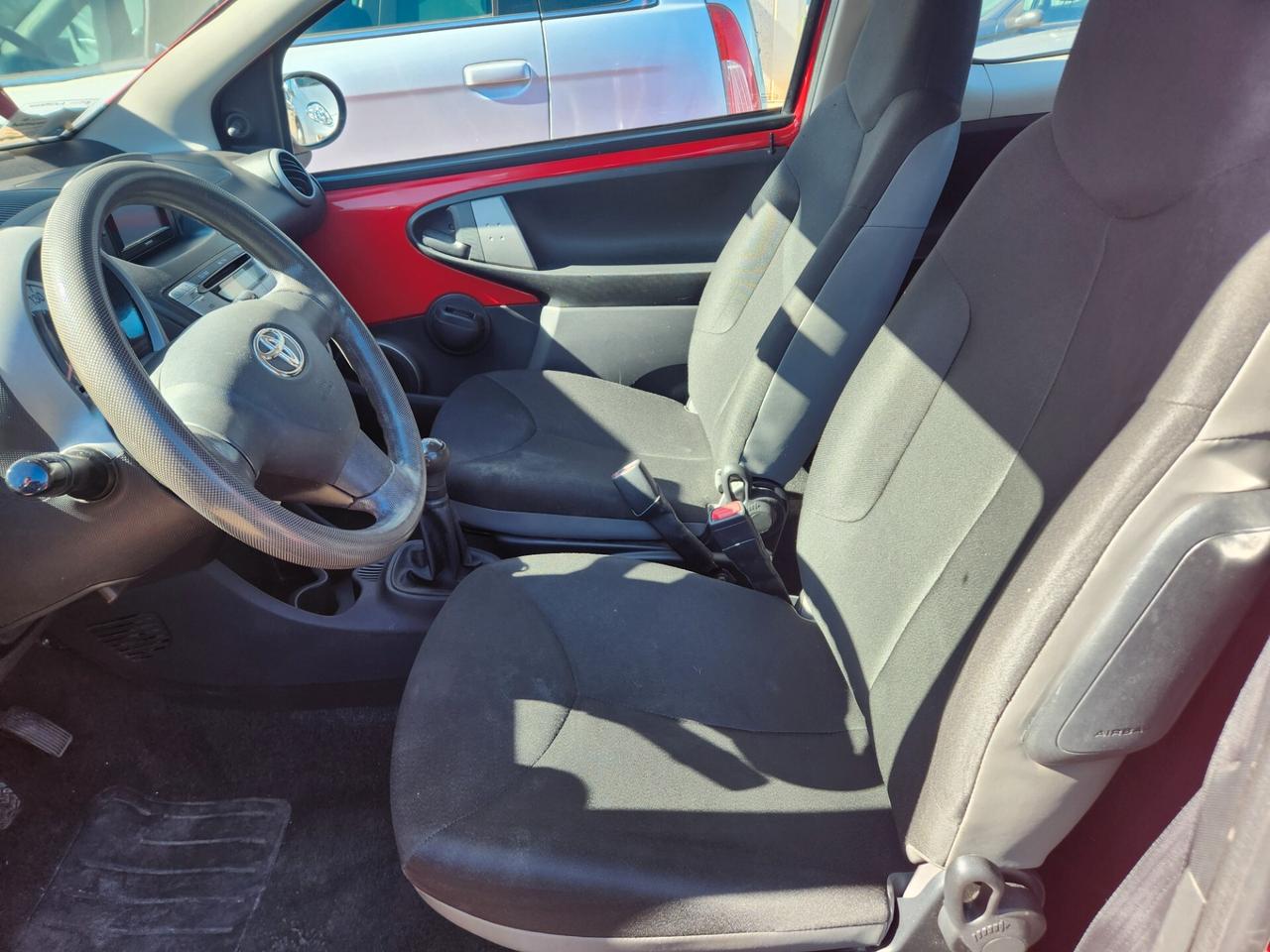Toyota Aygo 1.0 BENZINA X NEOPATENTATI