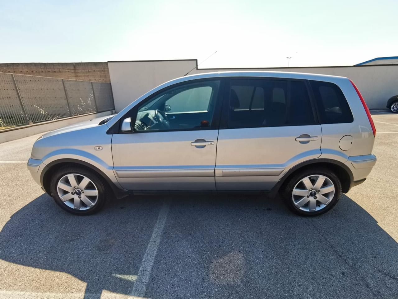 Ford Fusion 1.4 TDCi 5p. Tit. solo km.136000