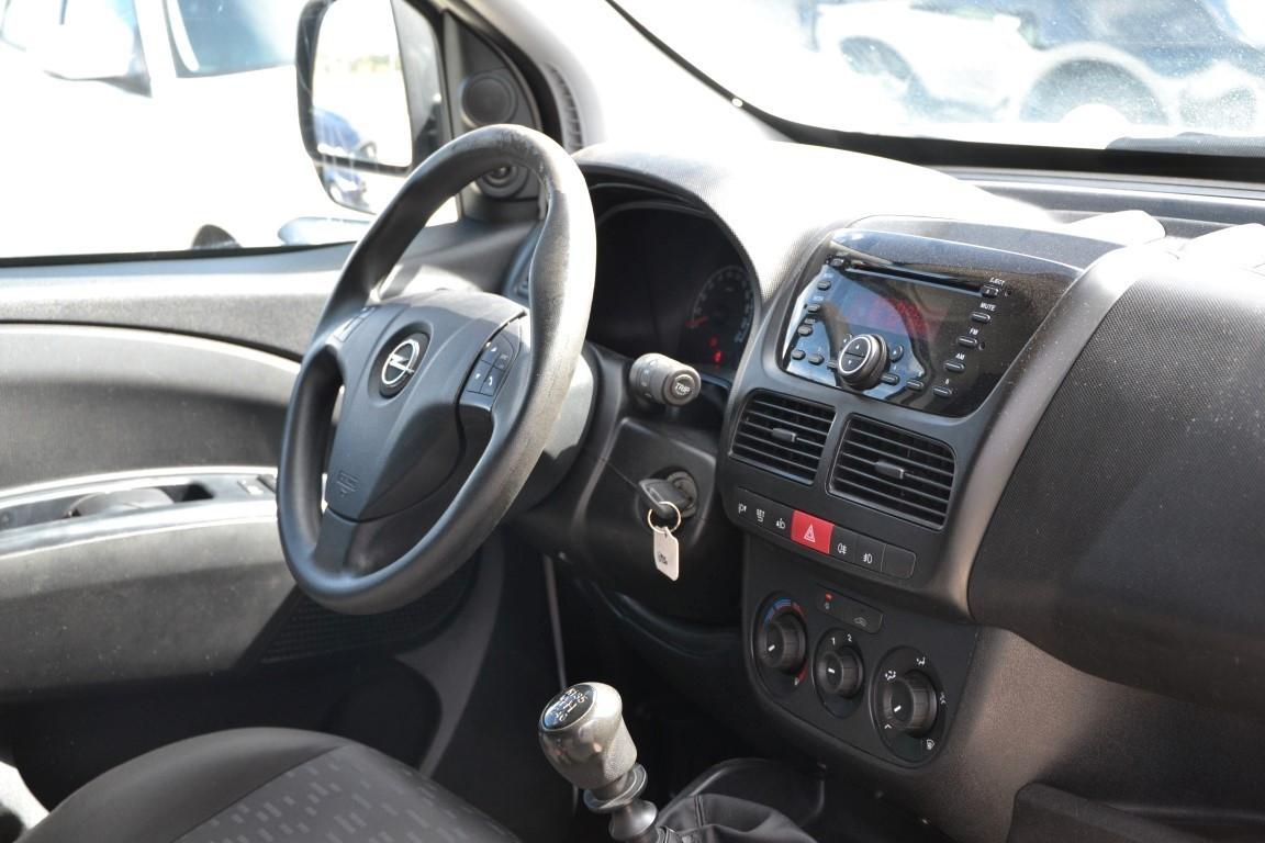 OPEL COMBO 1.4 ecoM Turbo 120 '17