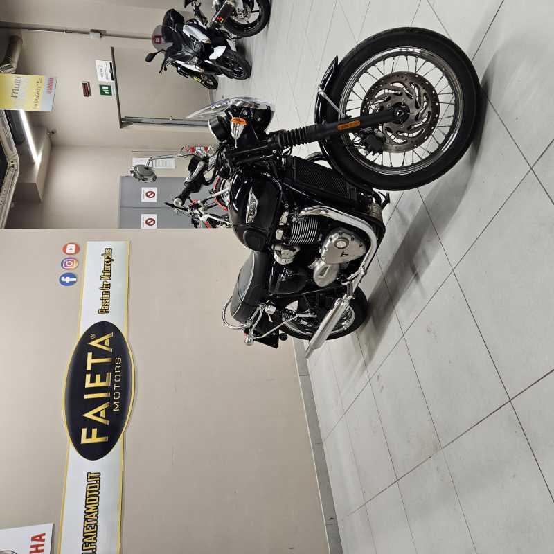 Triumph Bonneville T120 - 2016