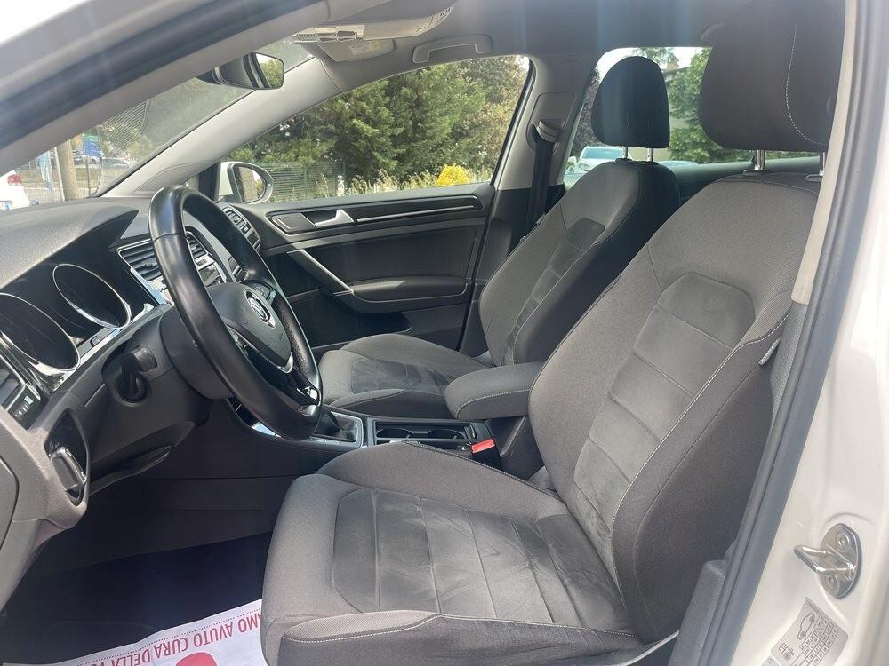 Volkswagen Golf 1.5 TGI 5p. Executive BlueMotion Technology NEO PATENTATI
