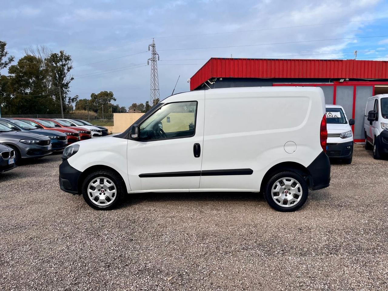 Fiat Doblo 1.4 T-JET Benzina Metano furgone Perfetto